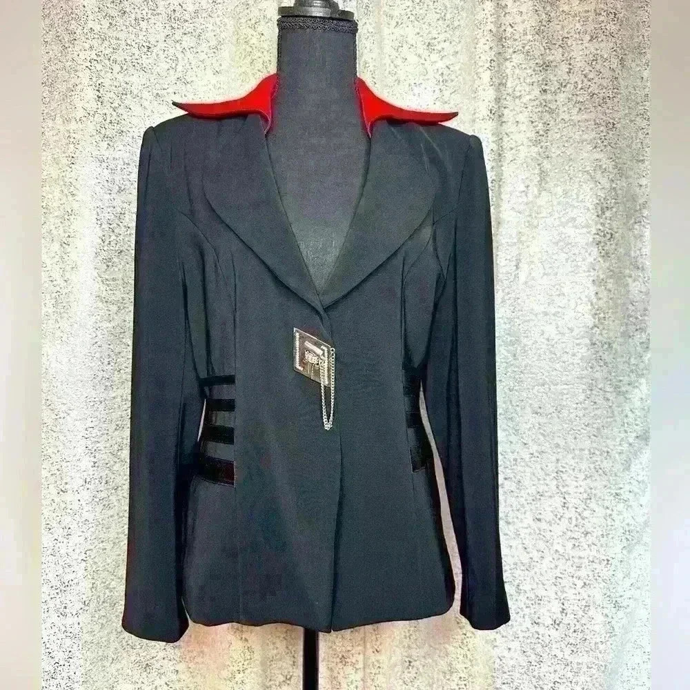80s Vintage Black and red blazer